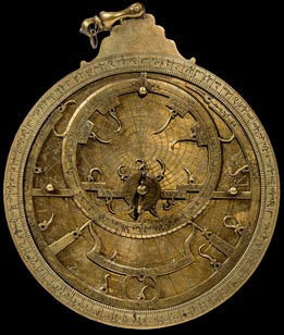 Astrolabe arabe araignée tympan maghrébin