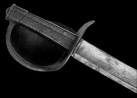 Sabre d'abordage, détail de l'ancre  gravée